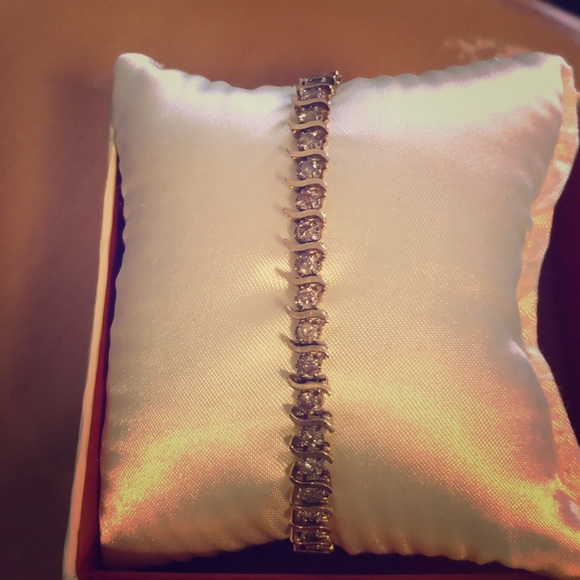 Tennis bracelet - Picture 1 of 1